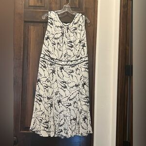 NWT Talbots Elegant Black and Cream Sleeveless Dress Plus Size 16WP